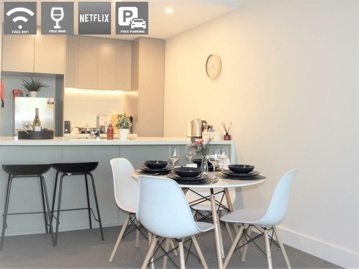Stunning Views Sydney Olympic Park Apartment Exterior foto