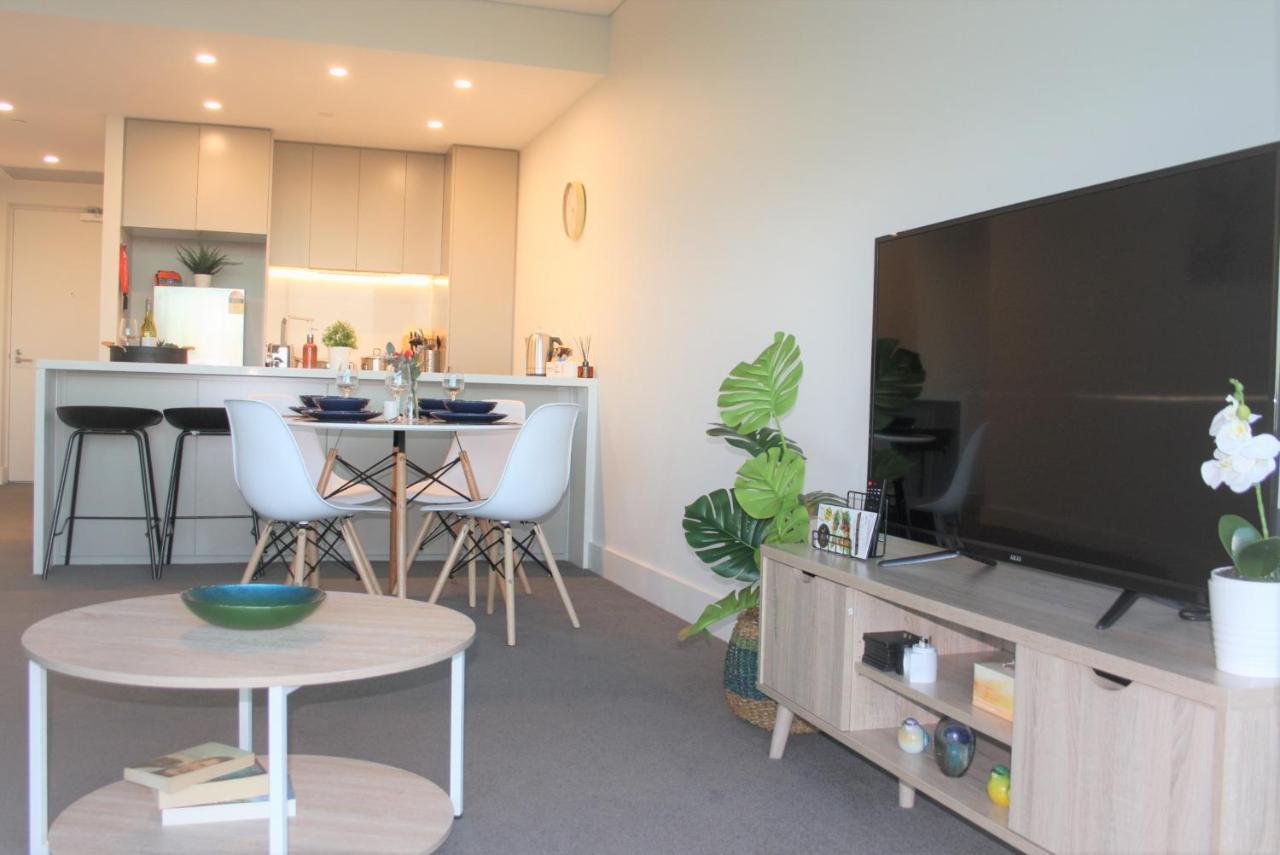 Stunning Views Sydney Olympic Park Apartment Exterior foto